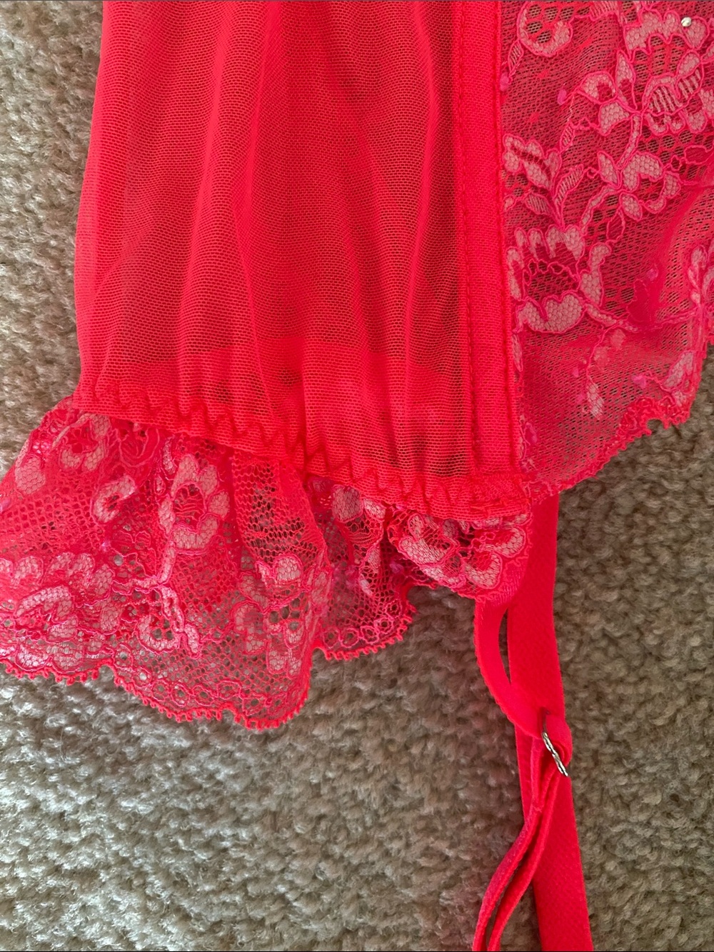Victoria’s Secret size medium hot pink lace trimmed garter - Picture 3 of 8